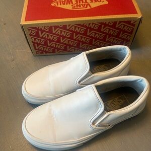 Vans White leather Vans slip ons ❤️